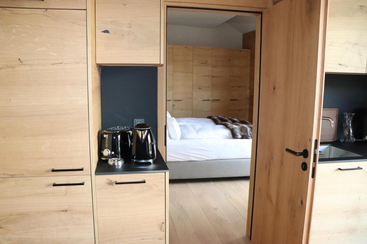 Alpinresortarlberg 1495 - Garni - Fruhstuck In Der Suite Schröcken Esterno foto