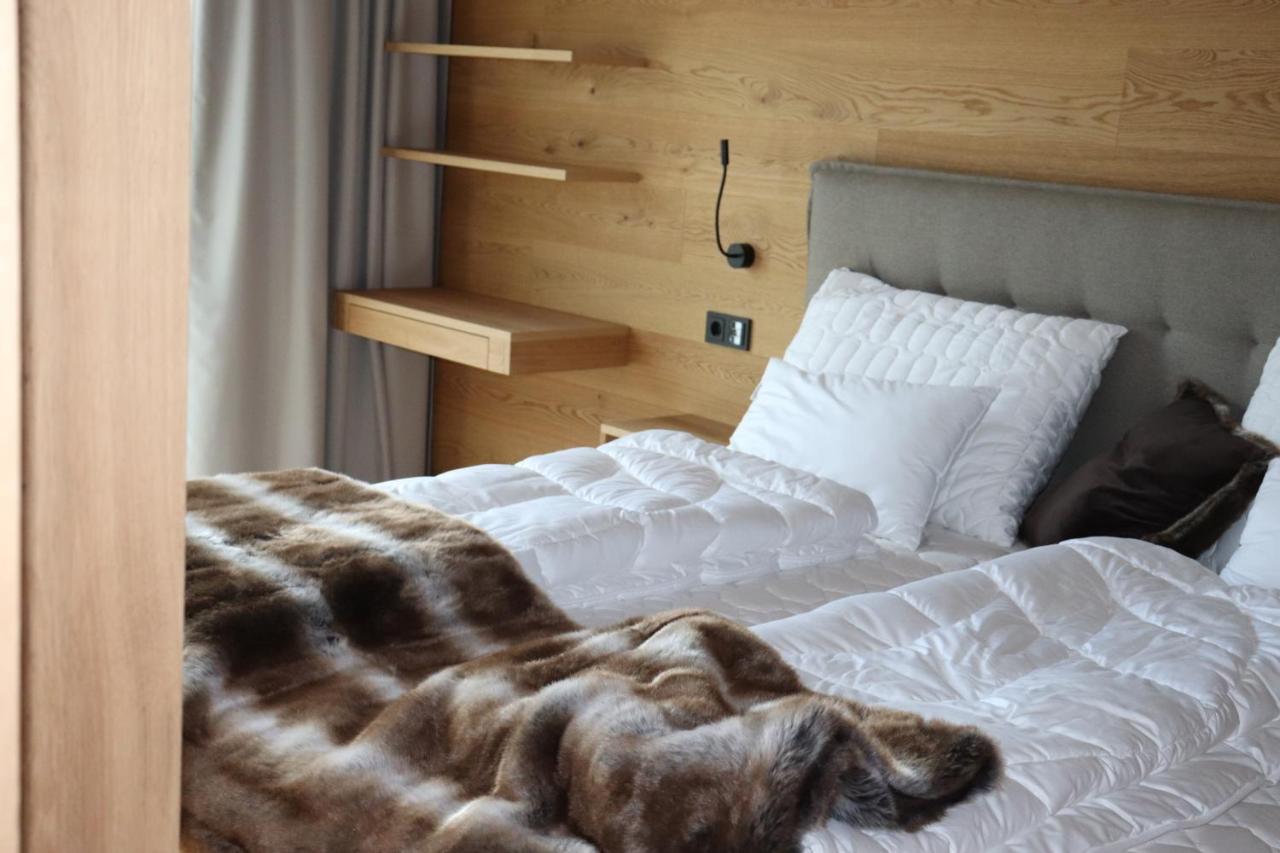 Alpinresortarlberg 1495 - Garni - Fruhstuck In Der Suite Schröcken Esterno foto